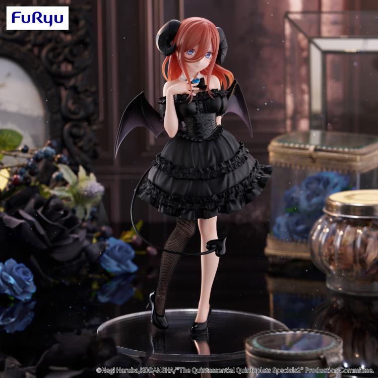 Furyu The Quintessential Quintuplets BiCute Dark Miku Nakano Figure