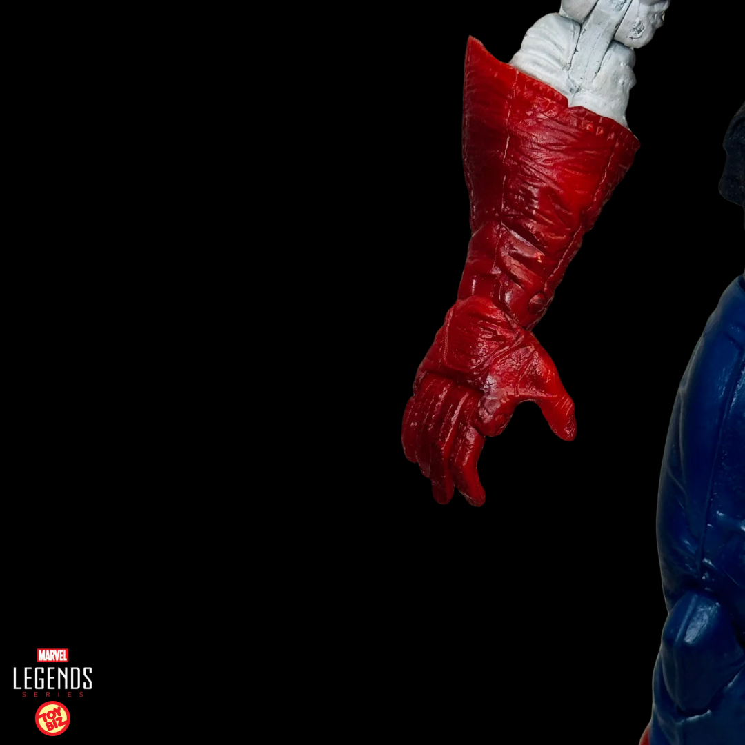 Toy Biz Marvel Legends Face-Off Series Captain America Action Figure – 2006 | Loose / without box