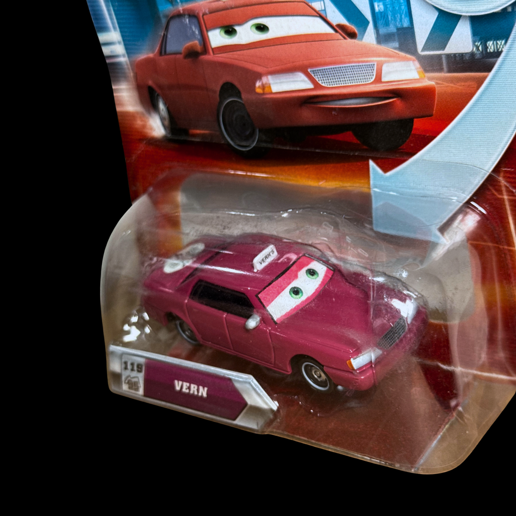 Disney Pixar Cars Lenticular Changing Eyes Series 2 Vern