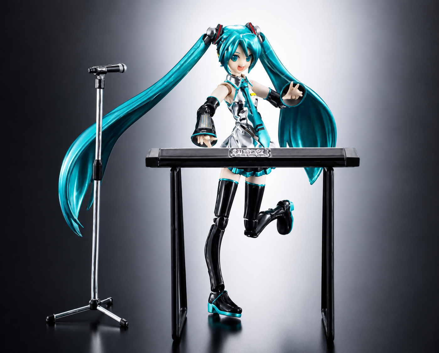 Chogokin Hatsune Miku – Bandai × Max Factory Hobby JAPAN 40th Anniversary Figure