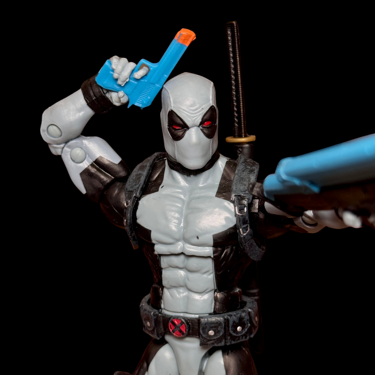 Marvel Legends X-Force Deadpool 6-Inch Action Figure | Loose / without box