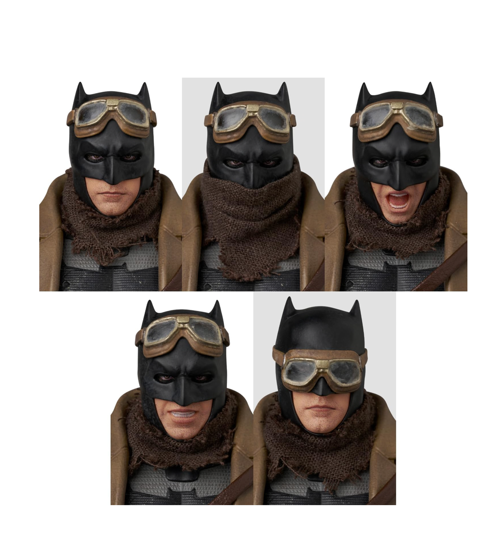 Medicom Toy MAFEX No.253 Knightmare Batman – The Nightmare Batman