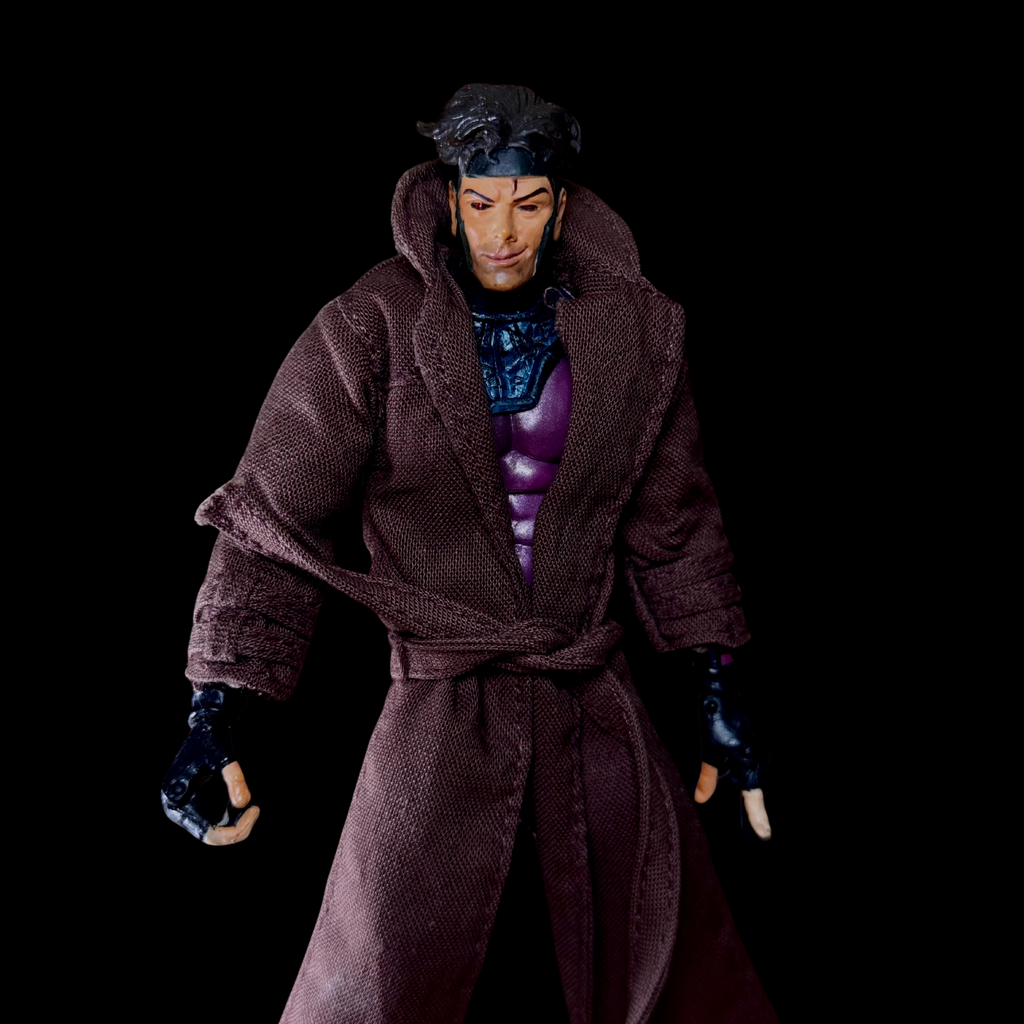Toy Biz Marvel Legends Series IV Gambit 6-Inch Action Figure – 2003 loose / without box