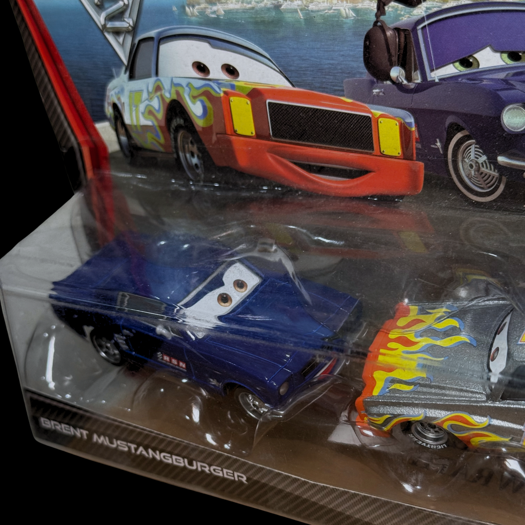 Disney Pixar Cars 2 – Darrell Cartrip & Brent Mustangburger
