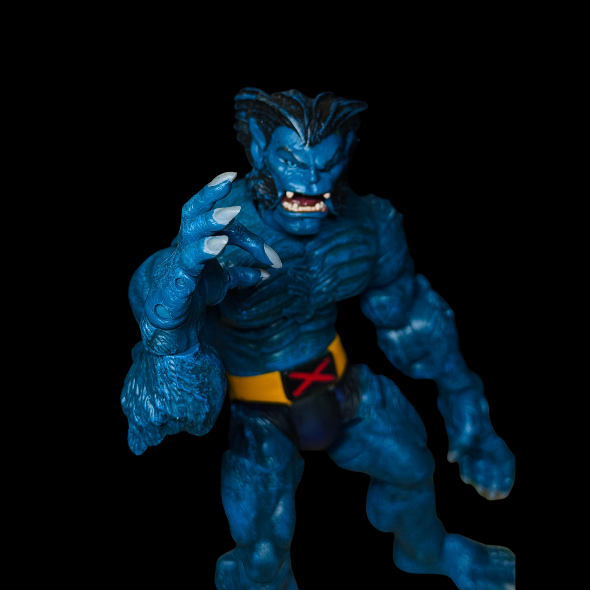Toy Biz Marvel Legends Series 4 Beast Action Figure – 2003 – Loose / Without Box