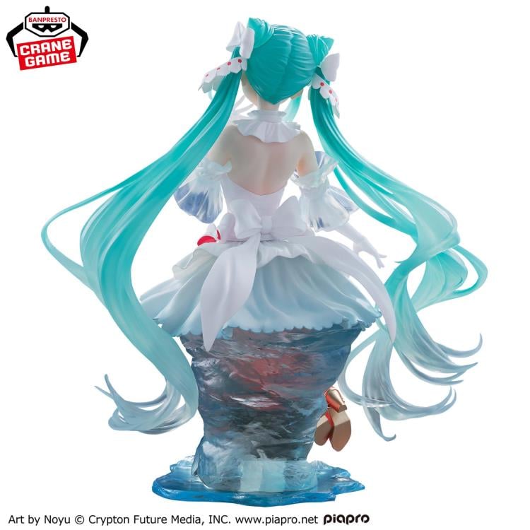 Banpresto Evolve Clearluxe Hatsune Miku (Clione) Figure – Vocaloid
