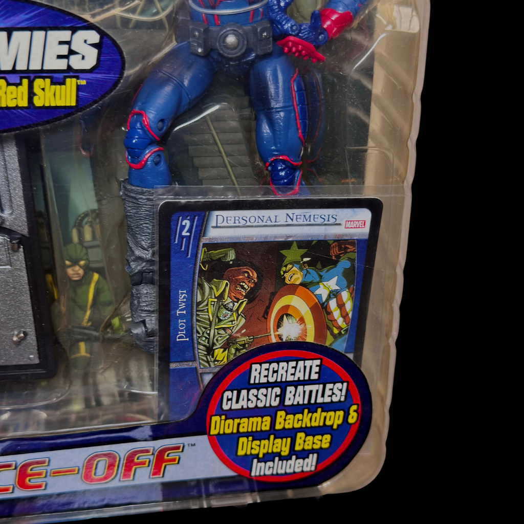 Vintage ToyBiz Marvel Legends&nbsp; Face-Off: Captain America vs. Red Skull