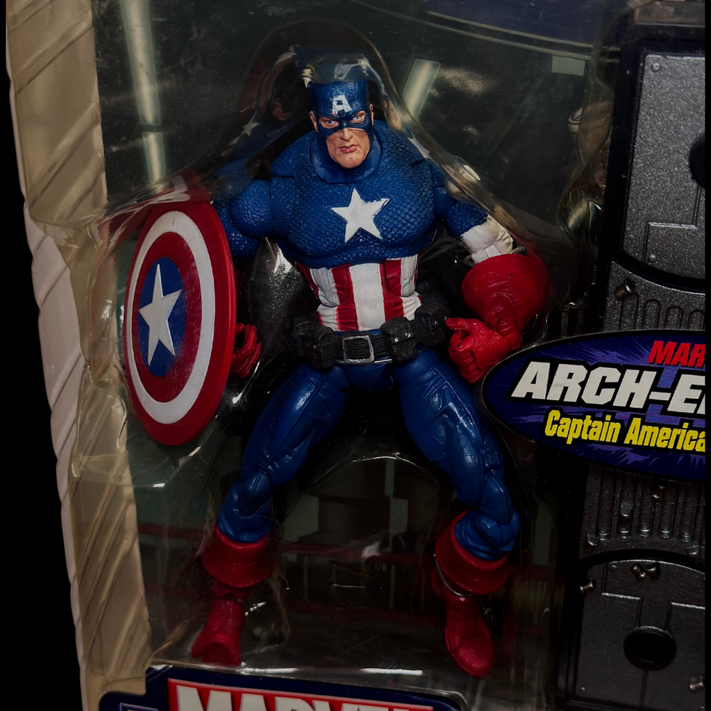 Vintage ToyBiz Marvel Legends&nbsp; Face-Off: Captain America vs. Red Skull